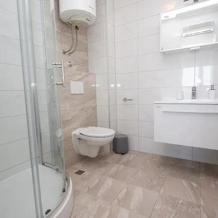Luxury Luka Apartment *